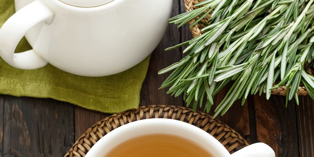 Rosemary Tea: 10 Health Benefits, How to Make & Side Effects - Tua